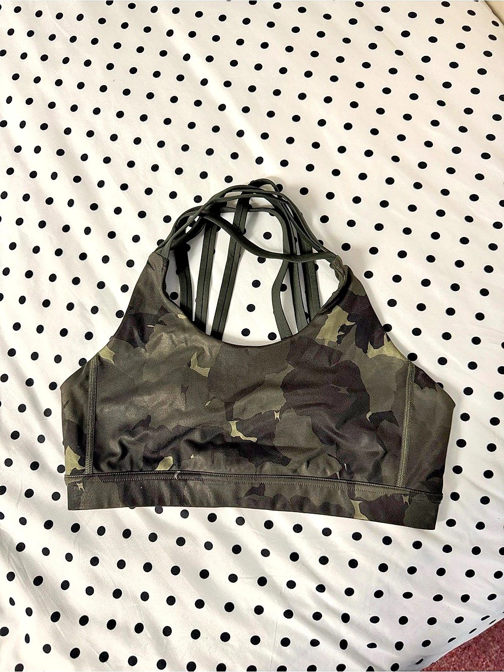 Lululemon Free to Be Wild Bra Camo Sports Bra Size 10